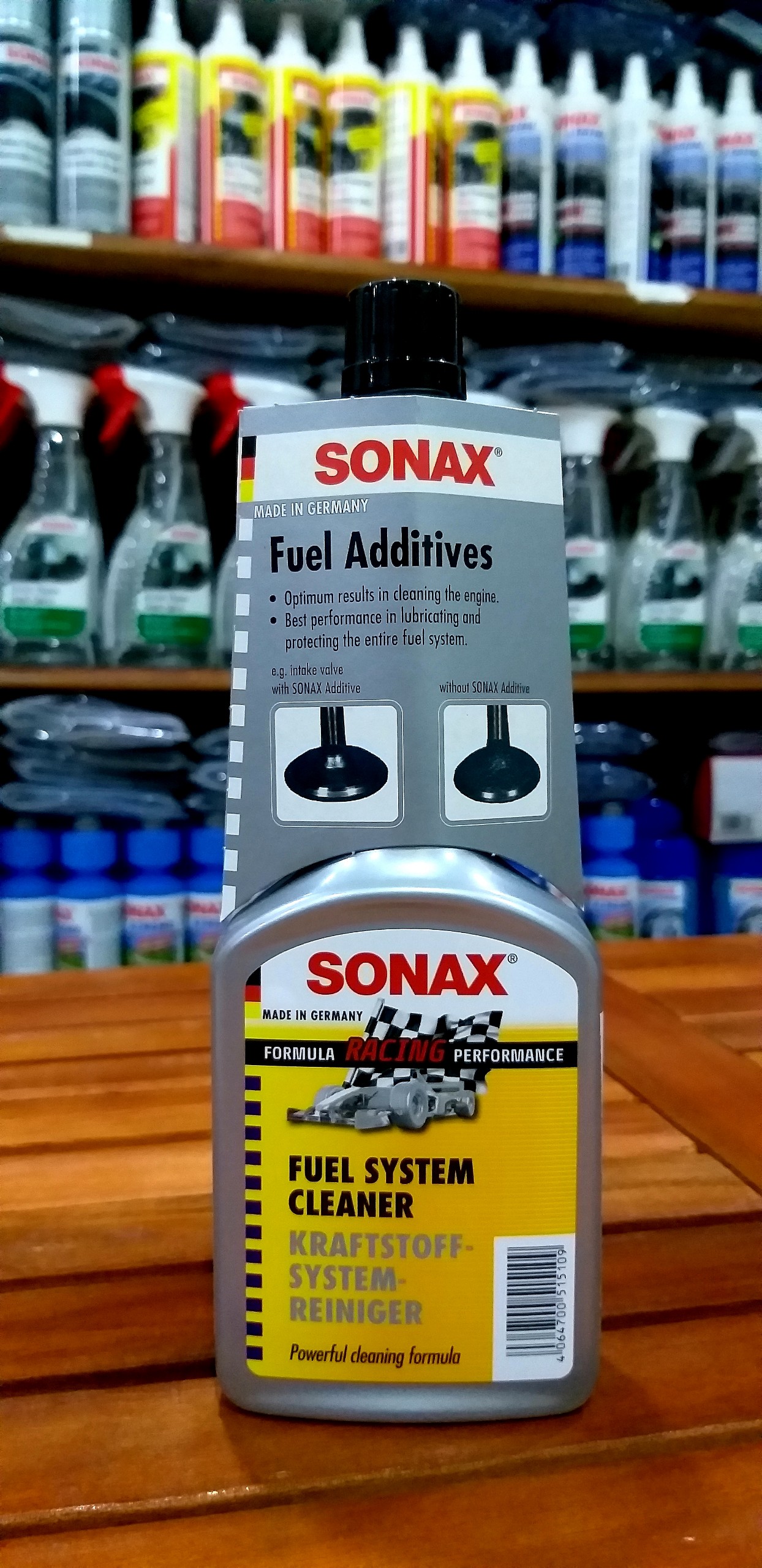 phu-gia-lam-sach-he-thong-xang-250ml---sonax-fuel-system-cleaner-250ml phu-gia-lam-sach-he-thong-xang-250ml---sonax-fuel-system-cleaner-250ml